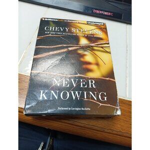 Never Knowing - Audio CD By Stevens, Chevy - GOOD